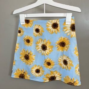 XS SHEIN sunflower printed skirt